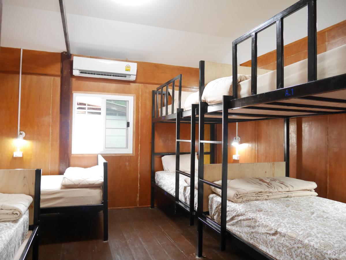 At Pier Hostel Lanta Ko Lanta Dış mekan fotoğraf