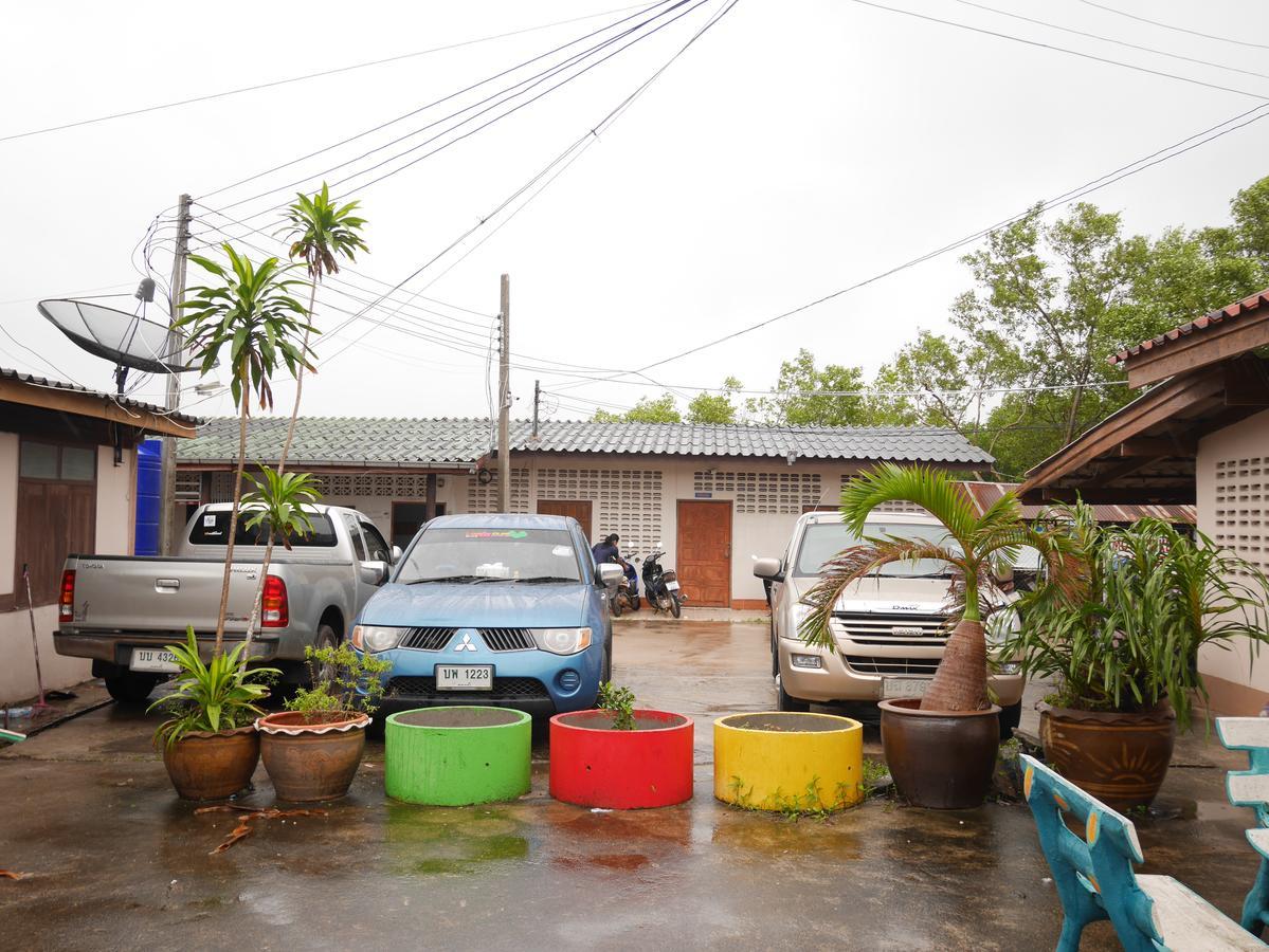 At Pier Hostel Lanta Ko Lanta Dış mekan fotoğraf